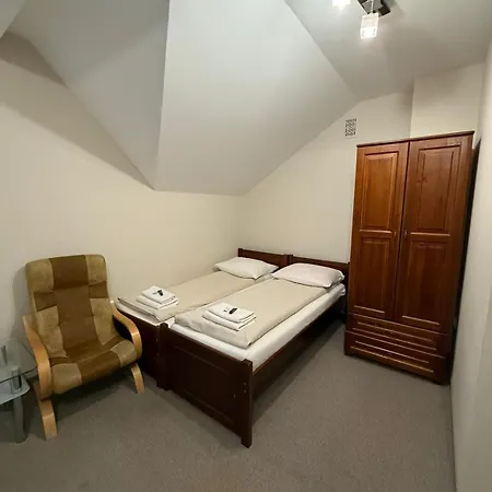 Karpik Zator Hotel