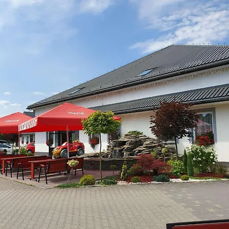 Karpik Zator Hotel
